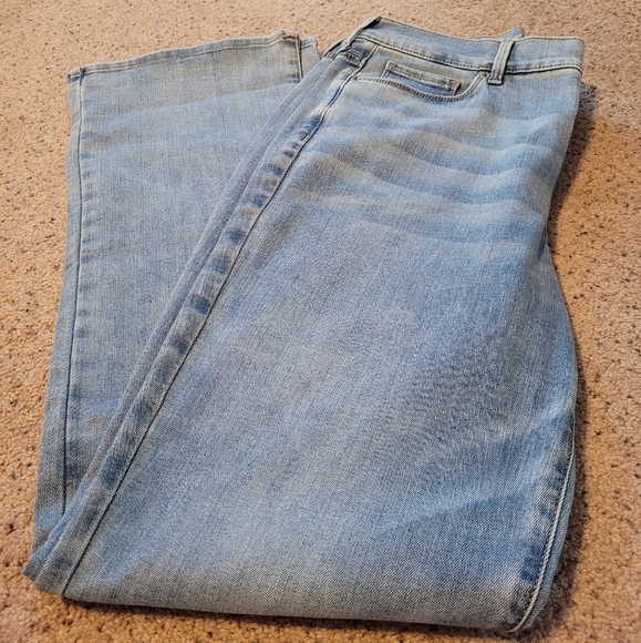 Eddie Bauer Denim - Eddie Bauer Voyager Curvey Bootcut Jeans